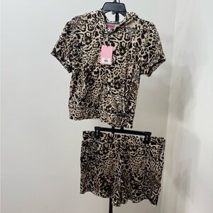 Juicy Couture Velour Leopard Print short sleeve  Hoodie and Shorts tracksuit Set